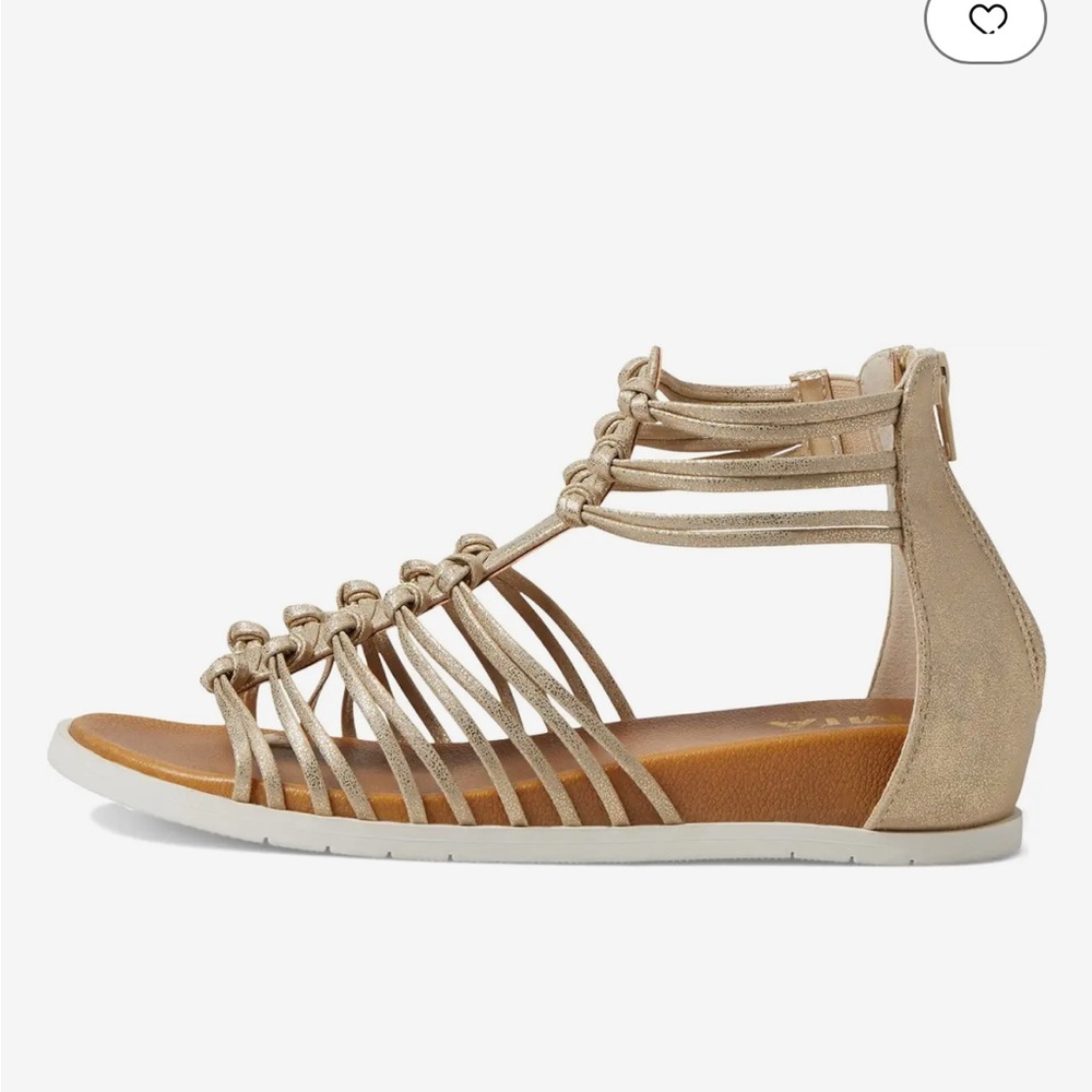 MIA Big Girl's Celane Sandals, Pale Gold, Sz 5
